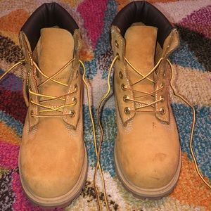 US 3 Timberland classic boots